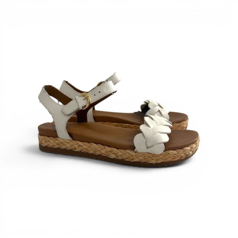 Naturalizer Neila Open Round Toe Flatform White Sandals, NWOT! Size 8.5 Wide